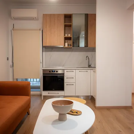 White Luxury Kateríni