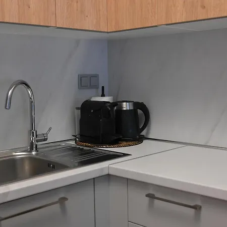 White Luxury Kateríni